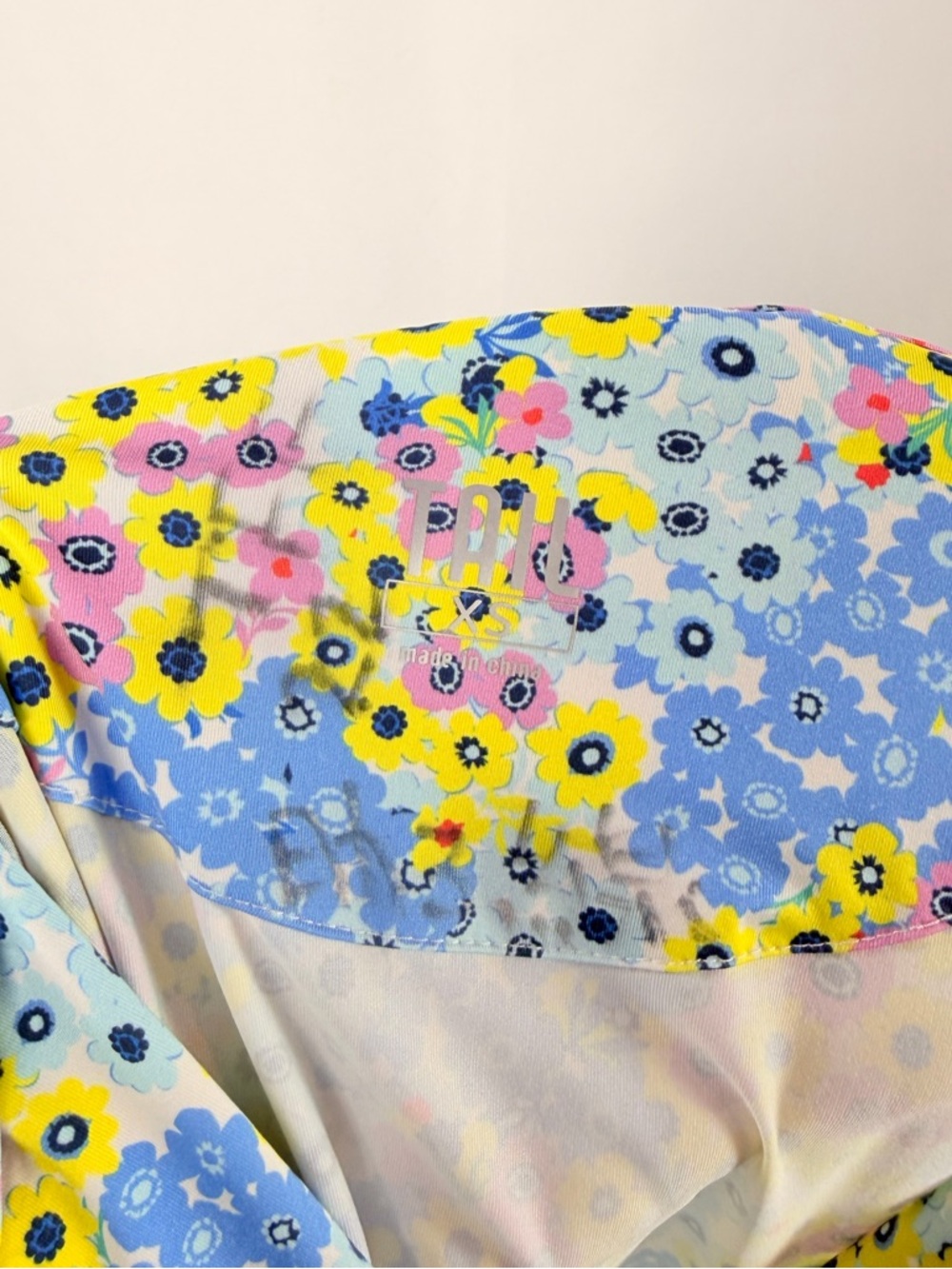 Tail Short Sleeve Floral Pullover Athletic Dress in Multi Size XS - Picture 5 of 5